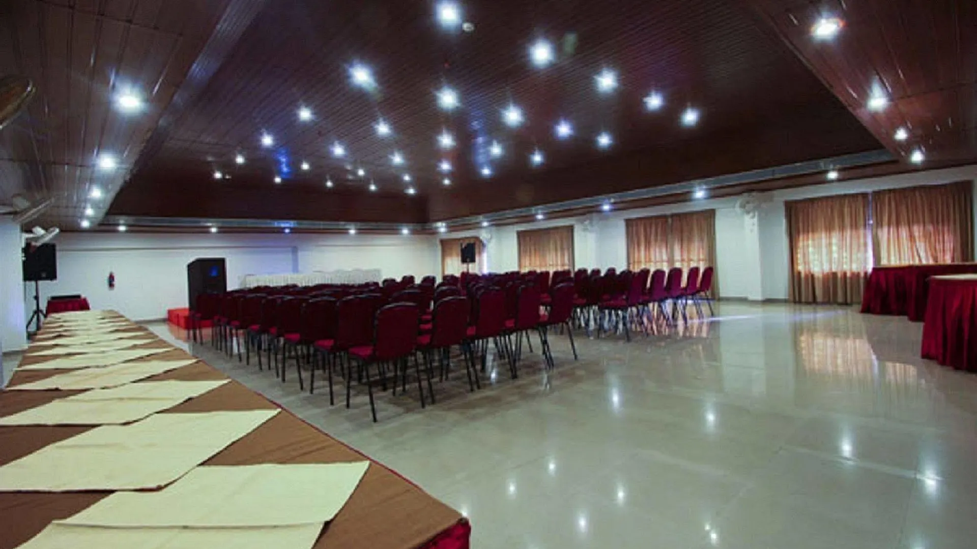 Oyo 1079 Ashirwad Heritage Resort Kumarakom
